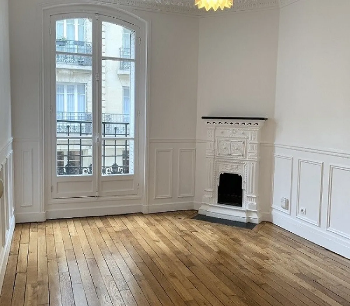Location Paris Appartement 69e2d4458e7f