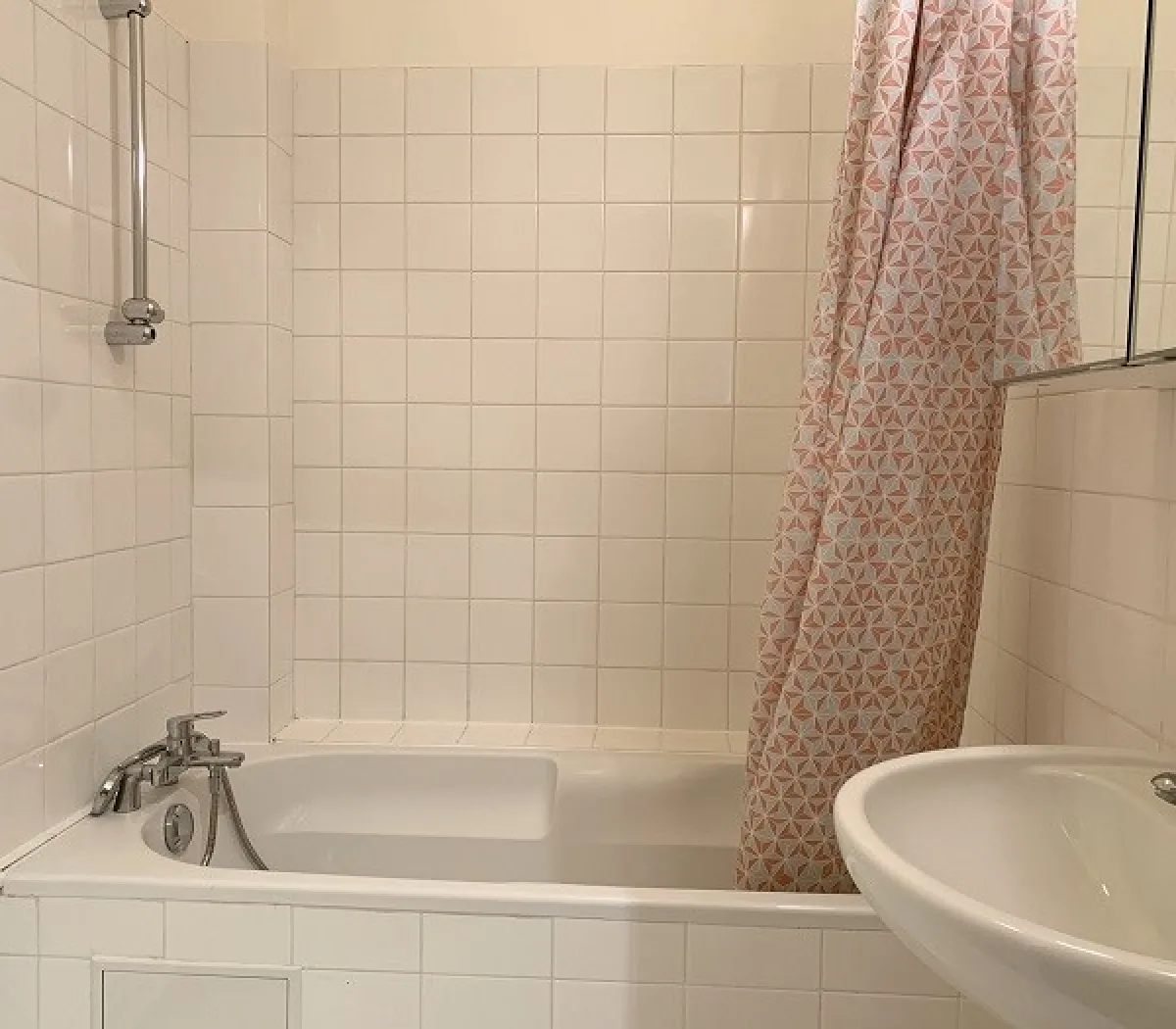 Location Paris Appartement 69e2d4458e7f