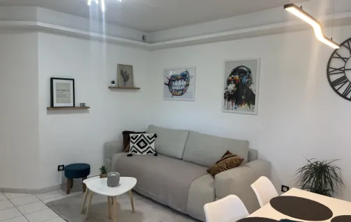 Location Cannes Appartement 69e402fc455e