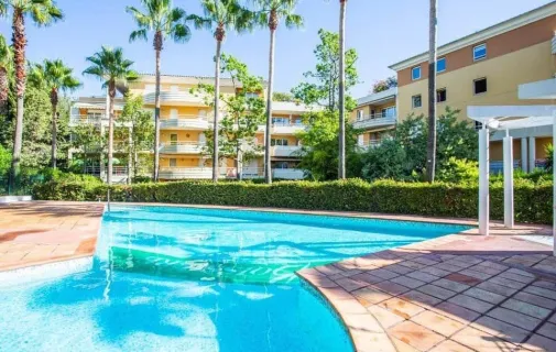 Location Cannes Appartement 69e402fc455e