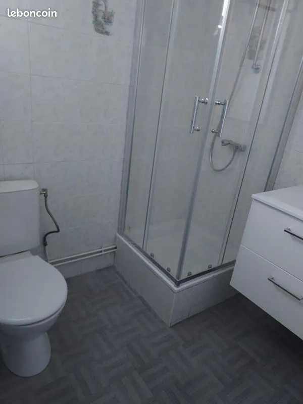 Location Montreuil Appartement 69e4f0130e28