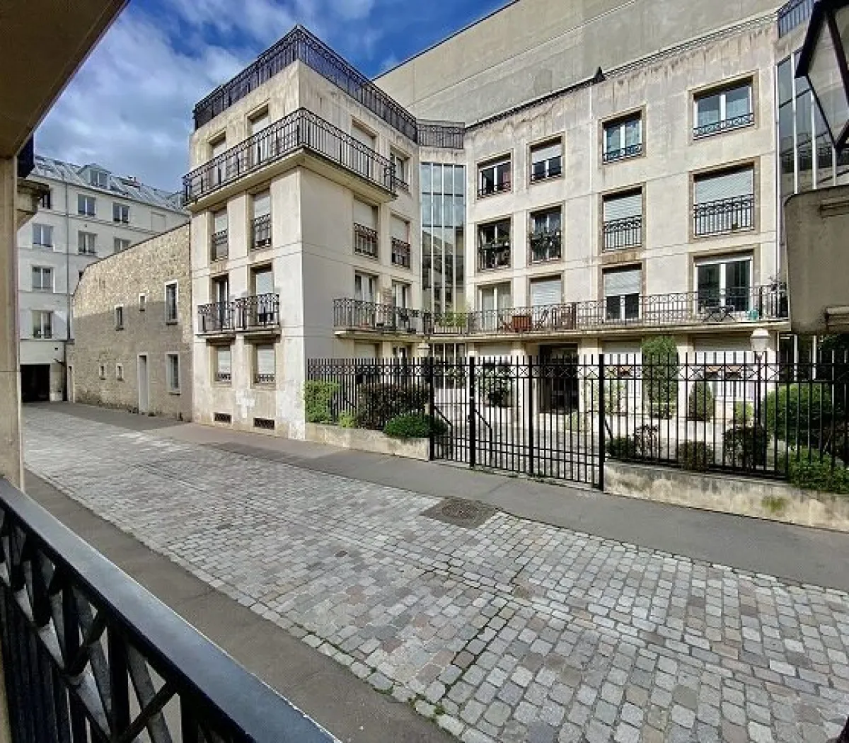 Location Paris Appartement 69e4f565dc19
