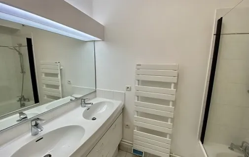 Location Paris Appartement 69e4f565dc19