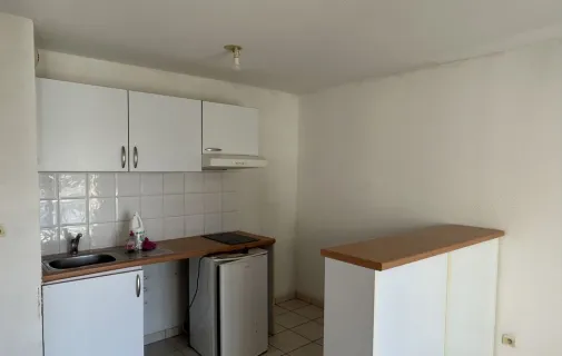 Location Carcassonne Appartement 69e4fb735657