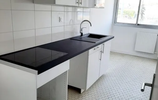 Location Ivry-sur-Seine Appartement 69e5078f3091