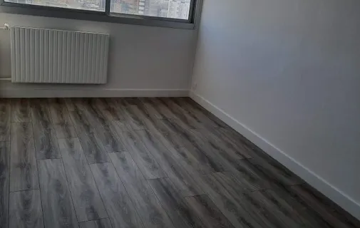 Location Ivry-sur-Seine Appartement 69e5078f3091