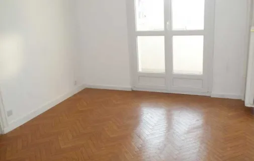 Location Villeurbanne Appartement 69e51efa04de