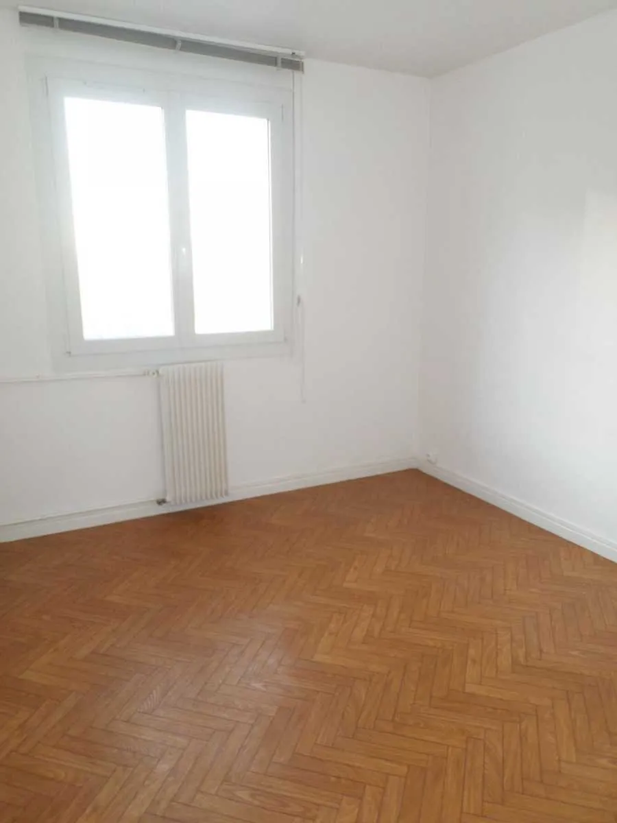 Location Villeurbanne Appartement 69e51efa04de