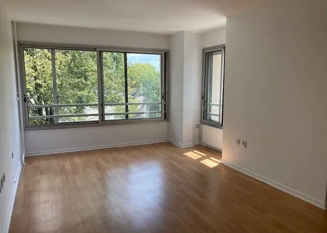 Location Paris Appartement 69e527331cca