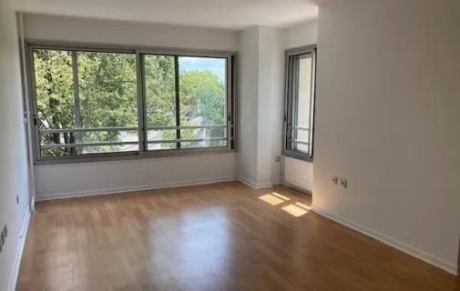 Location Paris Appartement 69e527331cca