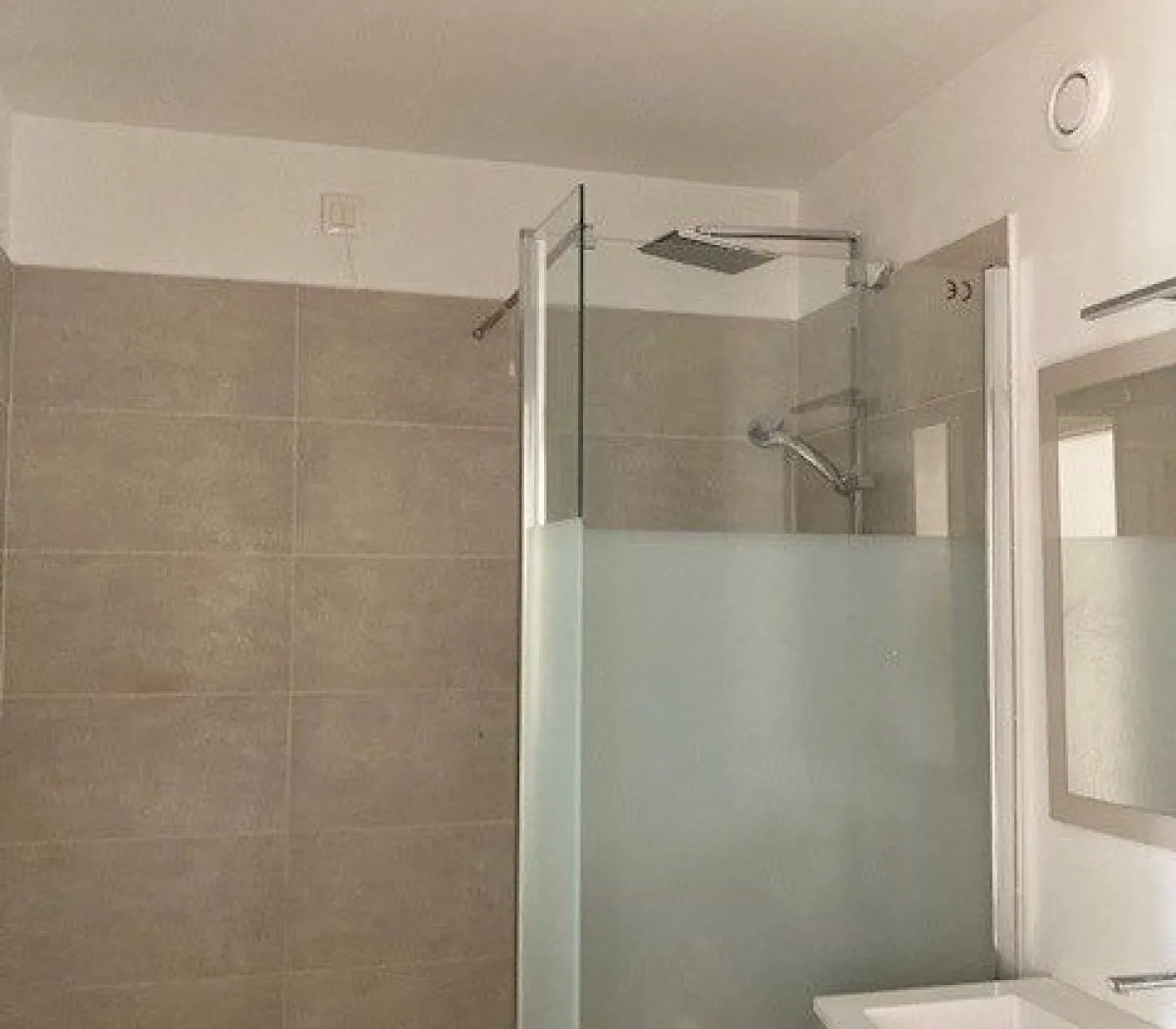 Location Paris Appartement 69e527331cca