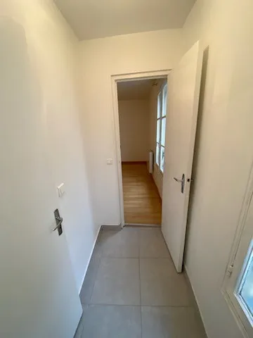 Location Versailles Appartement 69e529720a61