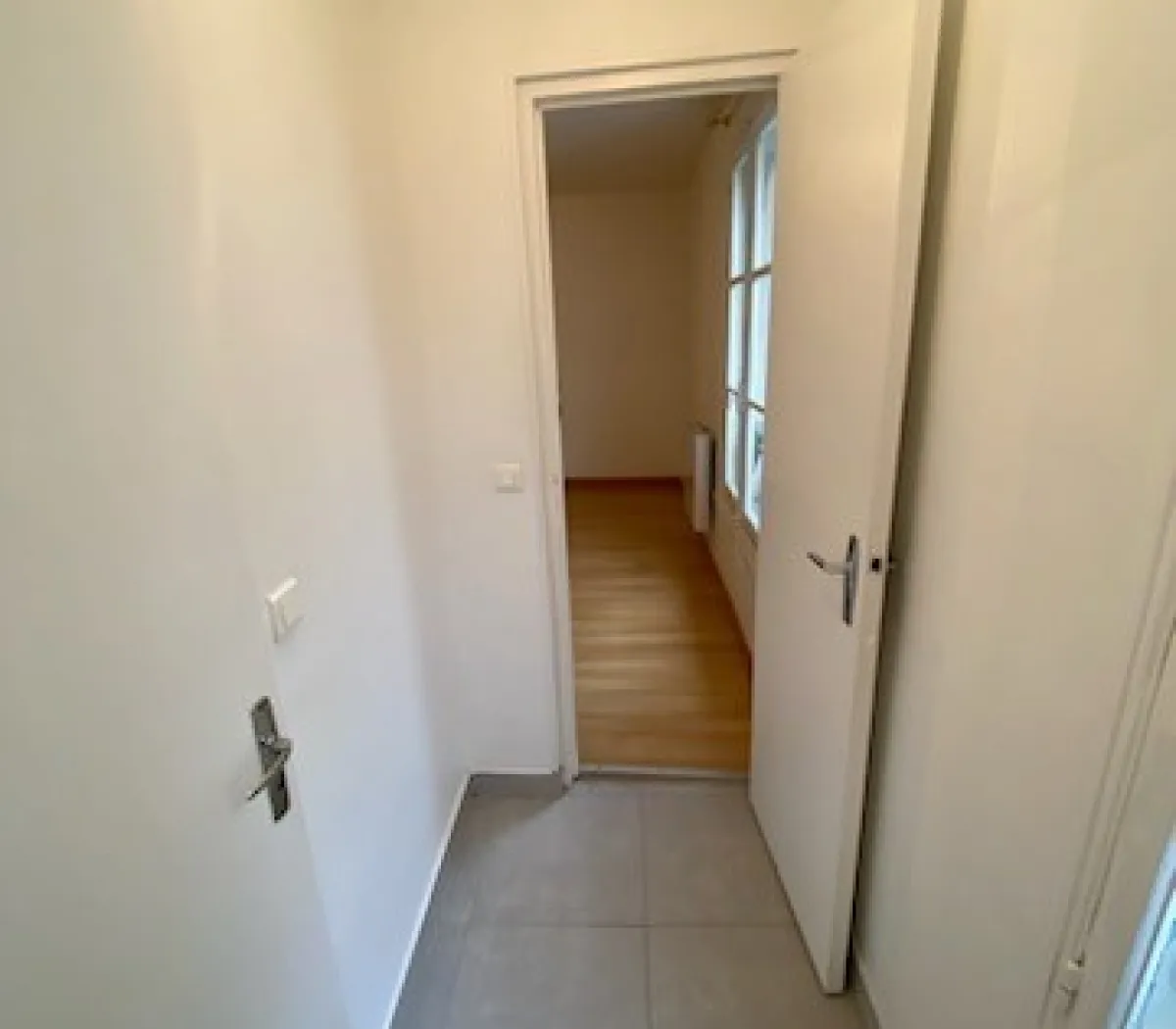 Location Versailles Appartement 69e529720a61