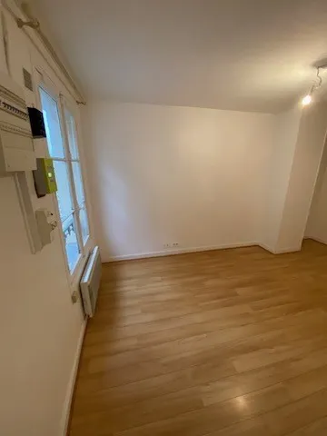 Location Versailles Appartement 69e529720a61