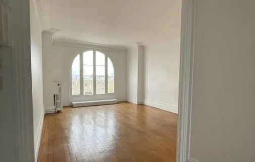 Location Paris Appartement 69e53fe8c007