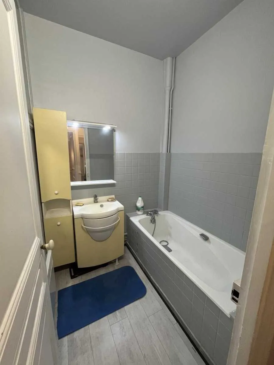 Location Paris Appartement 69e541ec3327