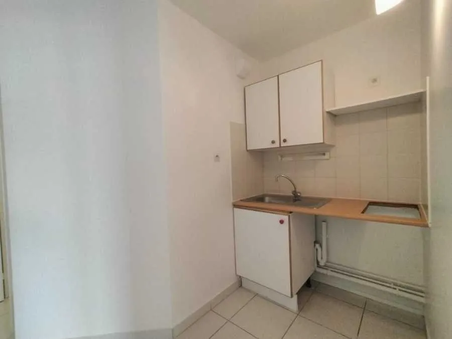 Location Paris Appartement 69e54e58a109