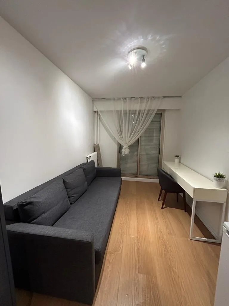 Location Paris Appartement 69e5d5c7f2a5