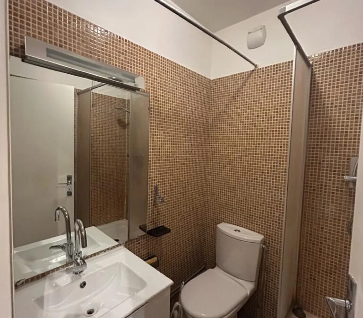 Location Paris Appartement 69e5d5c7f2a5