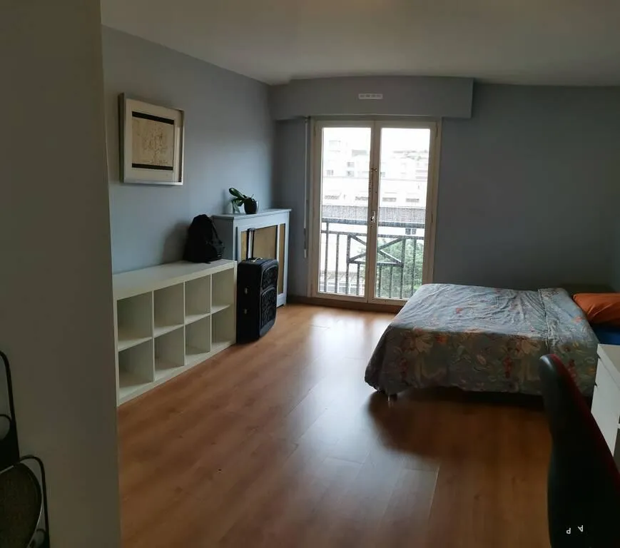Location Suresnes Chambre 69e5f7db53f3