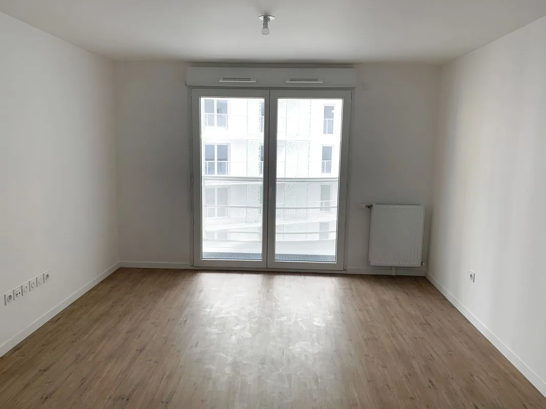 Location Bagnolet Appartement 69e61b738f56