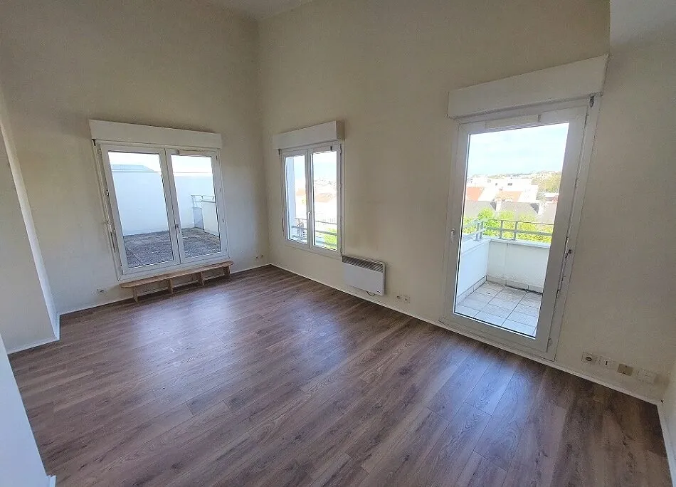 Location Nanterre Appartement 69e61c557080