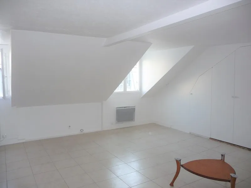 Location Paris Appartement 69e633eed466