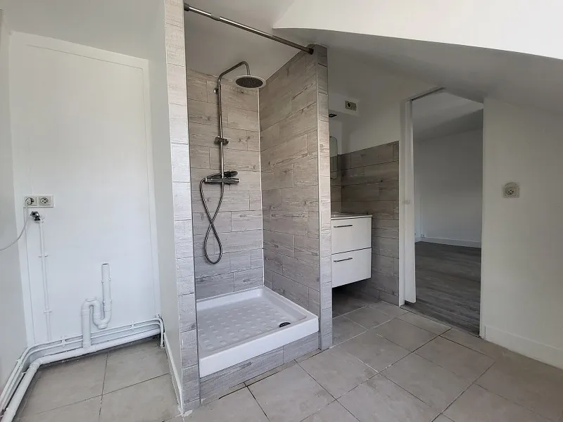 Location Paris Appartement 69e633eed466