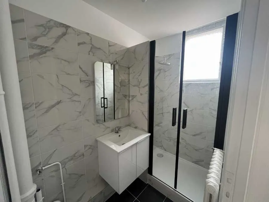 Location Paris Appartement 69e6388f344f