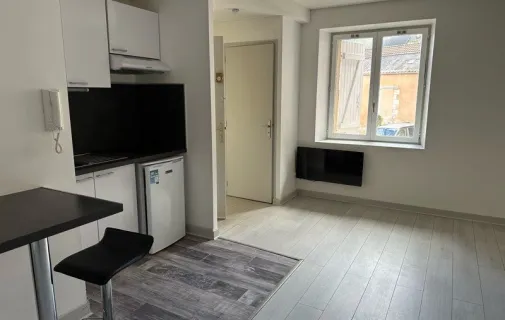 Location Poitiers Appartement 69e64302500c