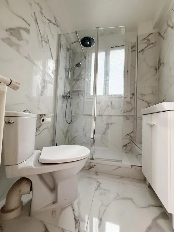 Location Levallois-Perret Appartement 69e643097bb0