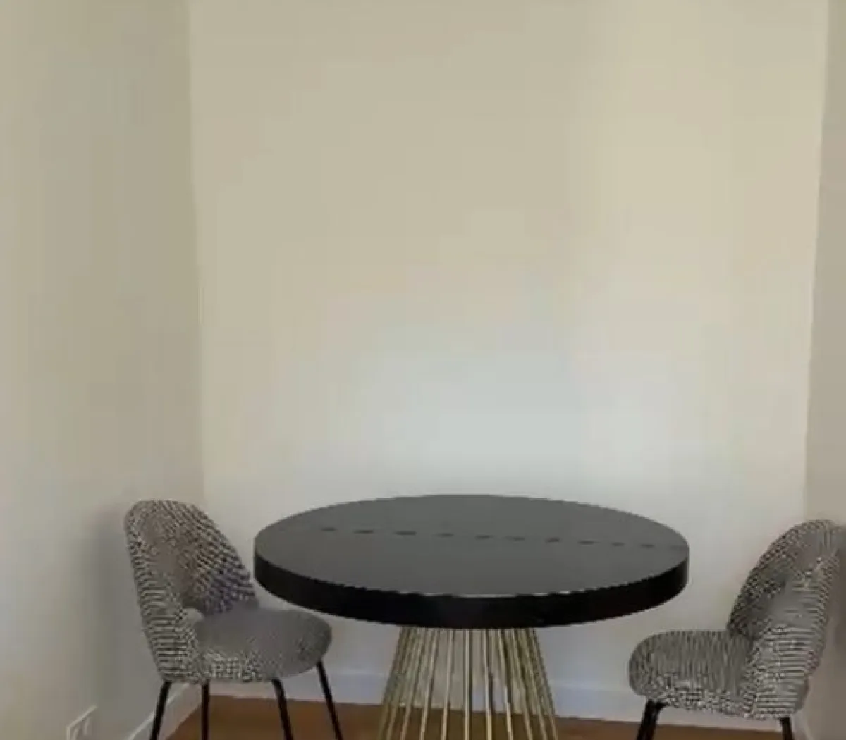 Location Levallois-Perret Appartement 69e643097bb0