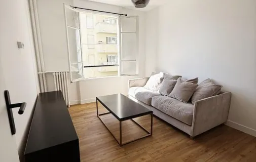 Location Levallois-Perret Appartement 69e643097bb0