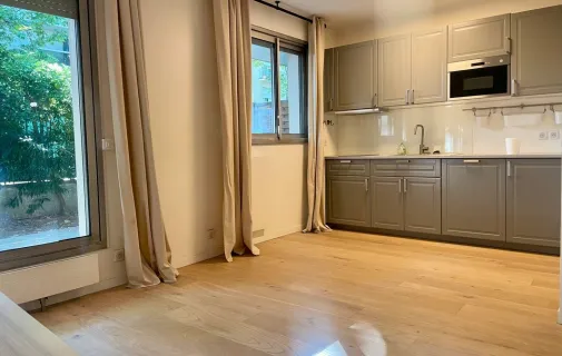 Location Neuilly-sur-Seine Appartement 69e64313c7c2