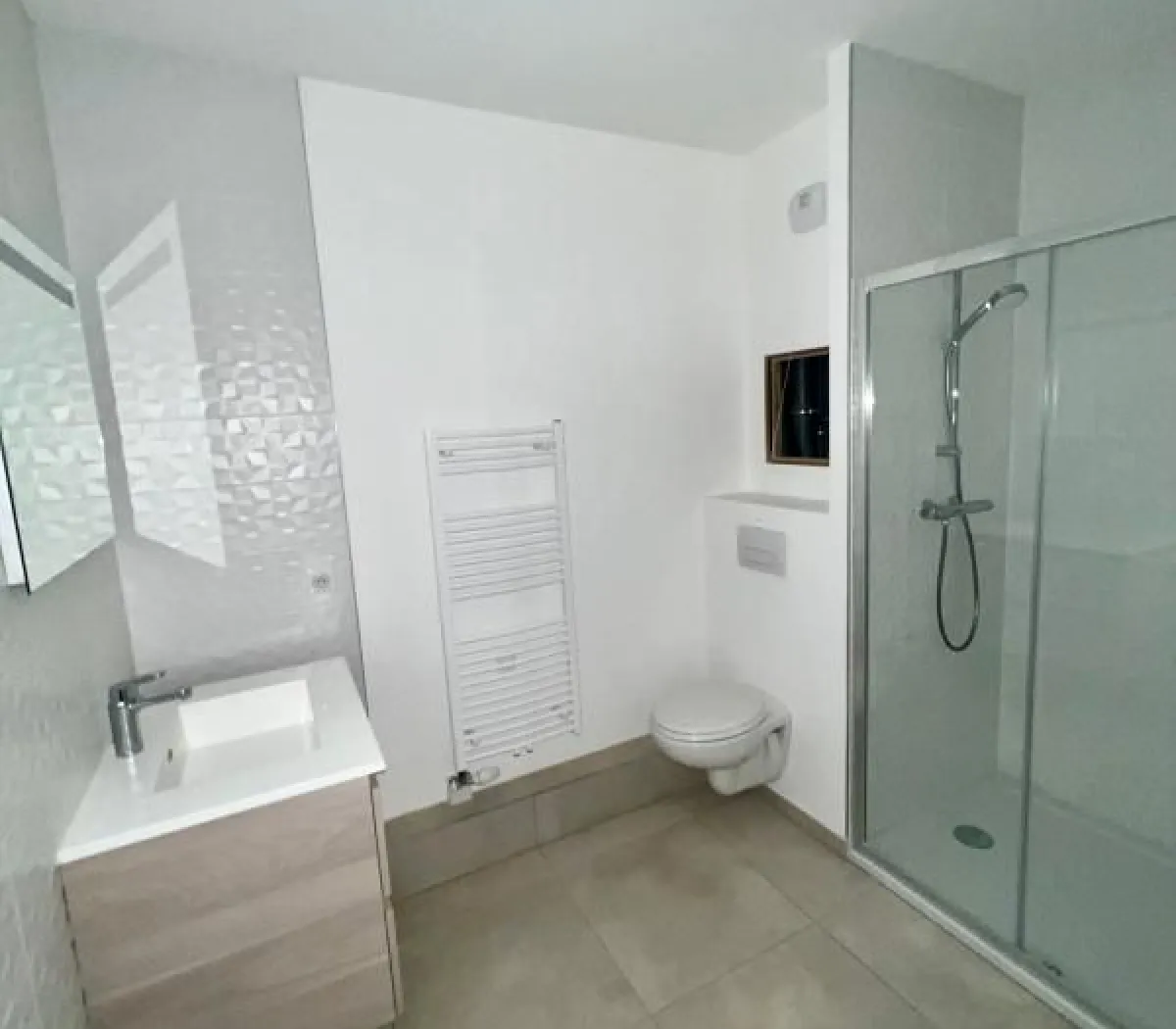 Location Levallois-Perret Appartement 69e73563b8c0