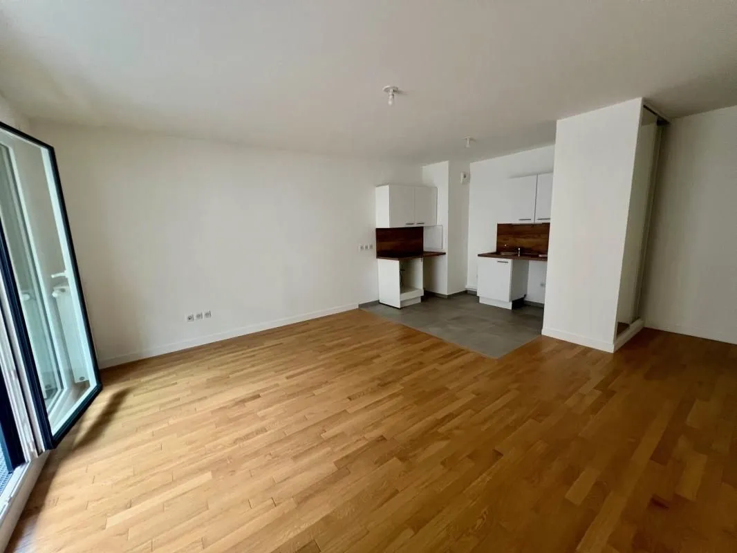 Location Levallois-Perret Appartement 69e73563b8c0