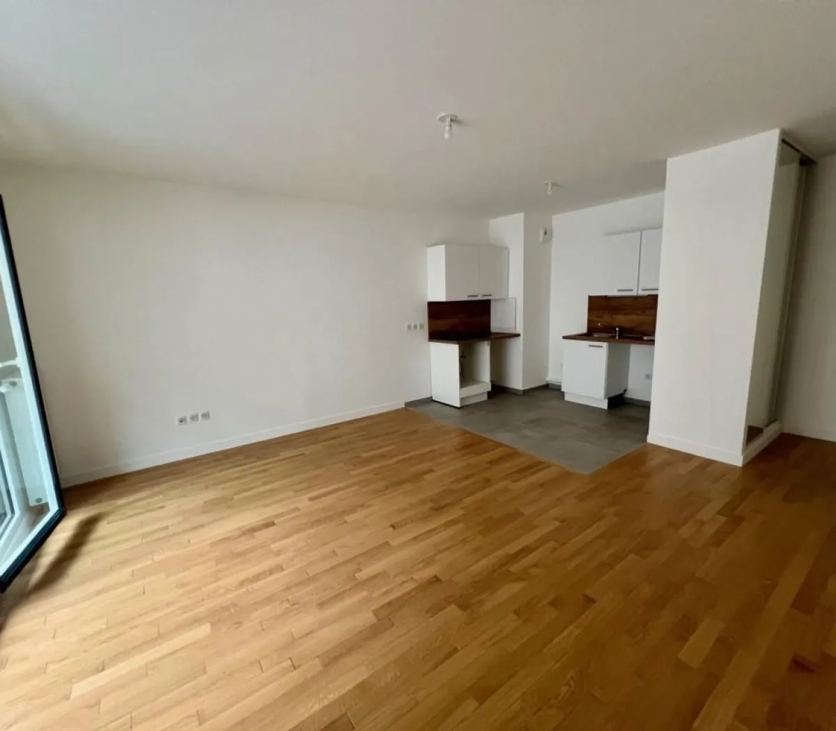 Location Levallois-Perret Appartement 69e73563b8c0