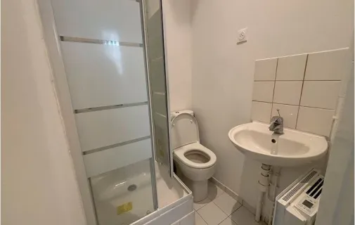 Location Paris Appartement 69e7379f6d56