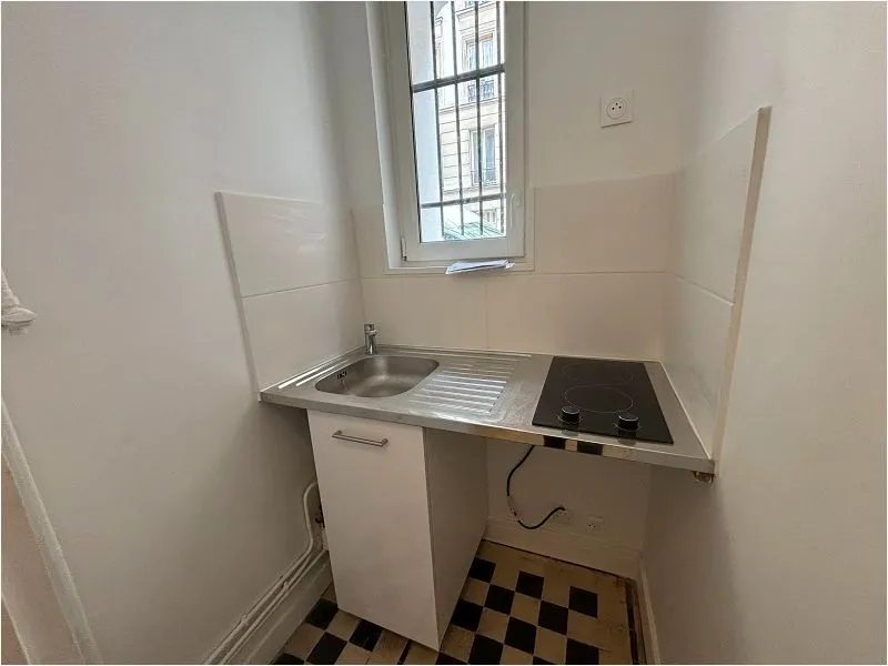 Location Paris Appartement 69e7379f6d56