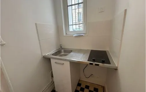 Location Paris Appartement 69e7379f6d56