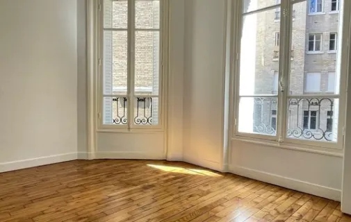 Location Paris Appartement 69e73e760f07