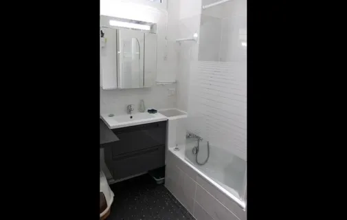 Location Paris Appartement 69e7519f9a50