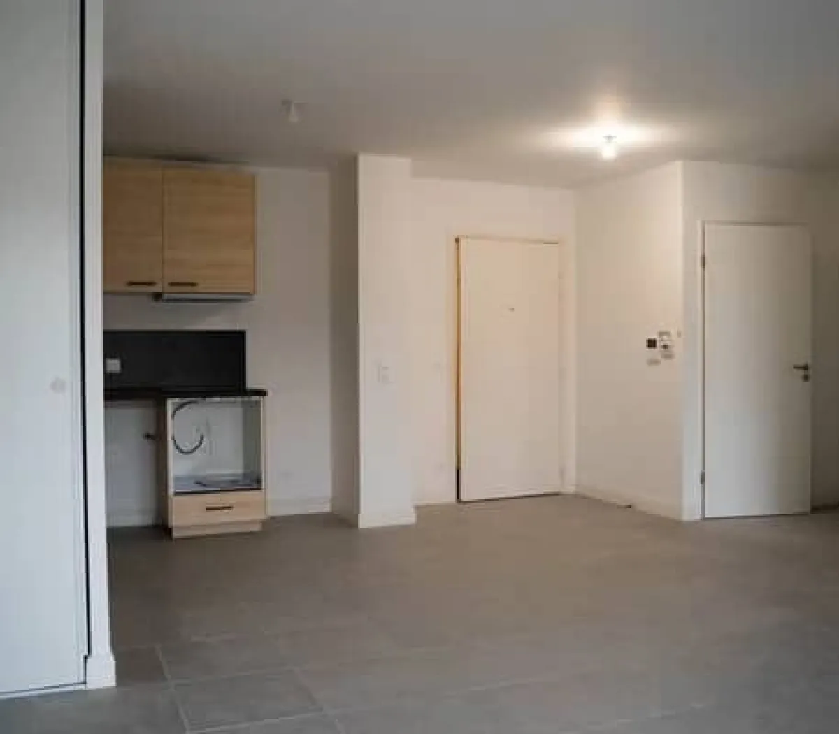Location Bordeaux Appartement 69e7d0b4338e