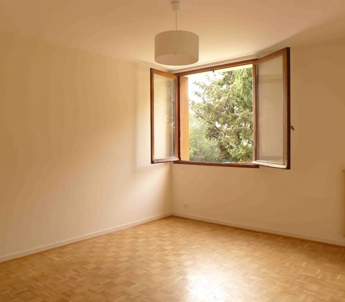 Location Marseille Appartement 69e7d0baa900