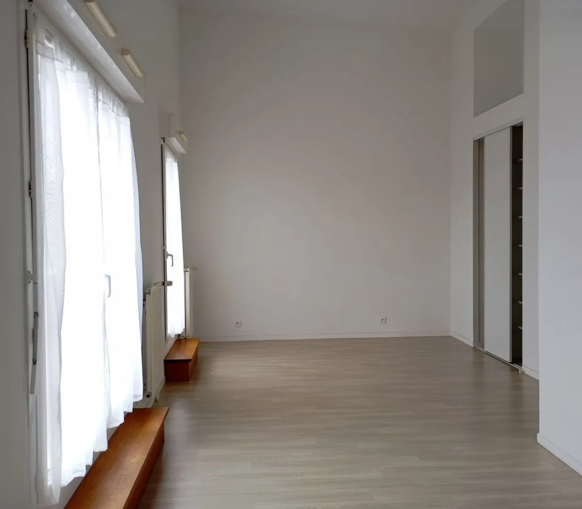 Location Rennes Appartement 69e7d0c80bd4