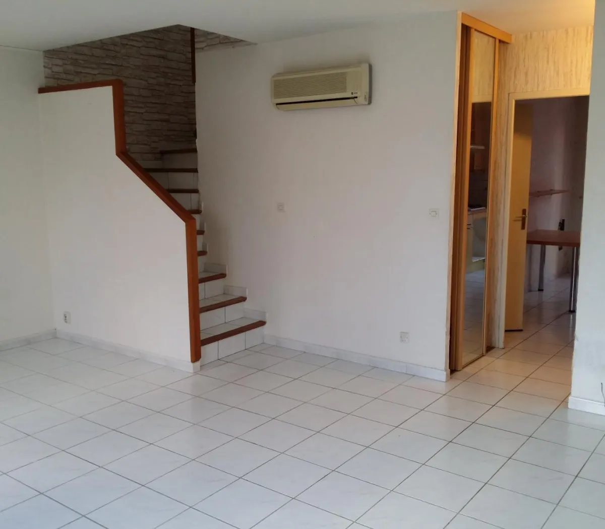 Location Mauguio Maison 69e86b65b228