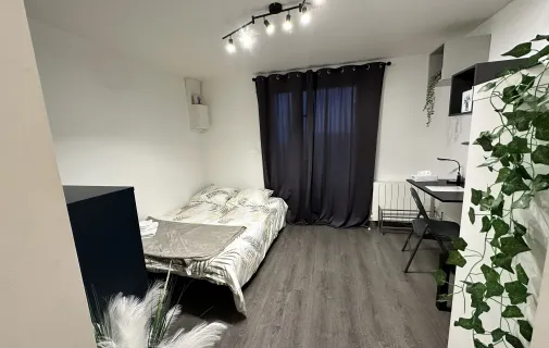 Location Bron Chambre 69e88f1eb110