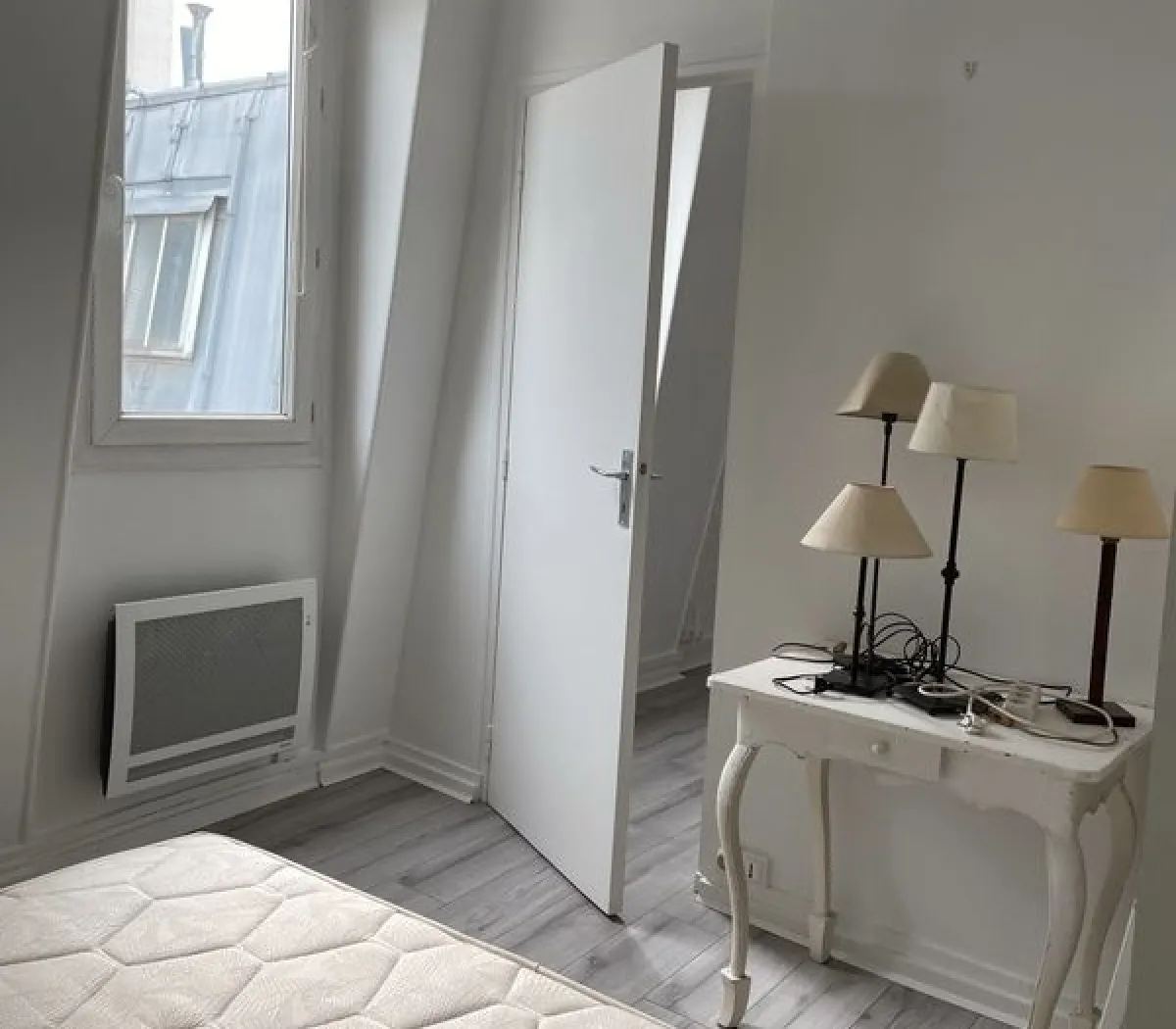 Location Paris Appartement 69e890dae098