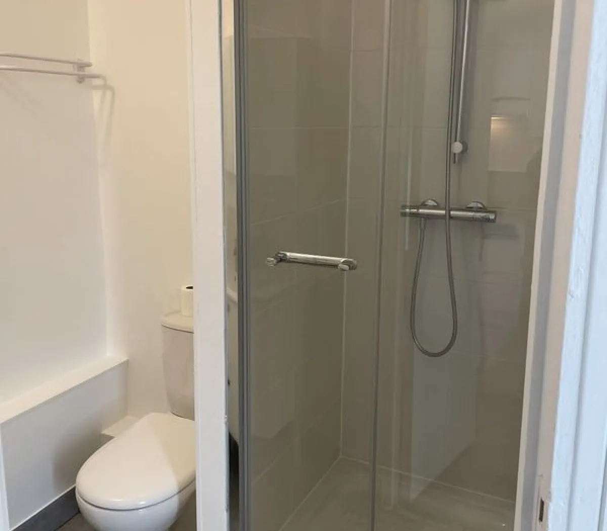 Location Paris Appartement 69e890dae098