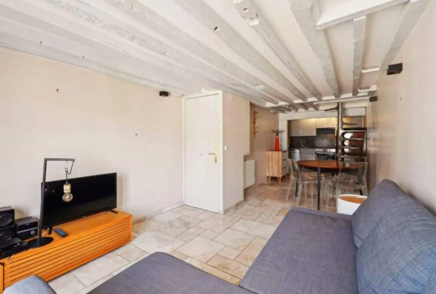 Location Paris Appartement 69e8c9b3903c